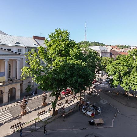 Квартира Віп В Центрі На Вулиці Проспект Свободи 22 Біля Оперного Театру Біля Вернісажу Lviv Exterior photo